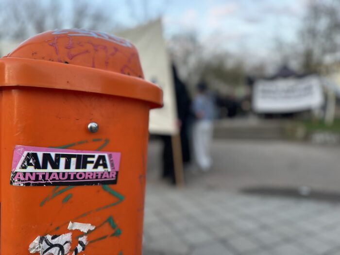 Trump: War on Antifa 2 Antifa Trashbin